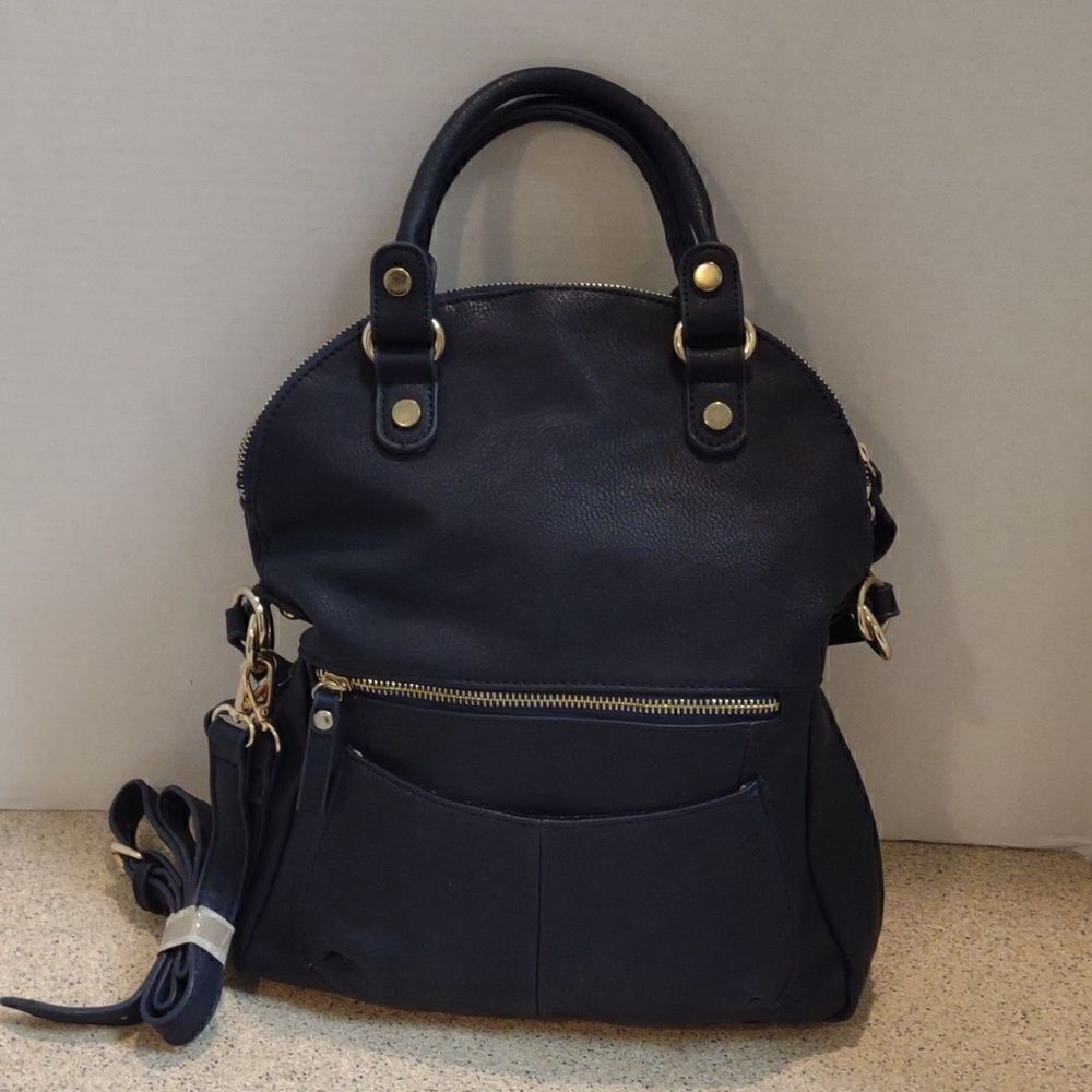 Coco and Carmen Navy Vegan Purse NWT - Picture 5 of 12